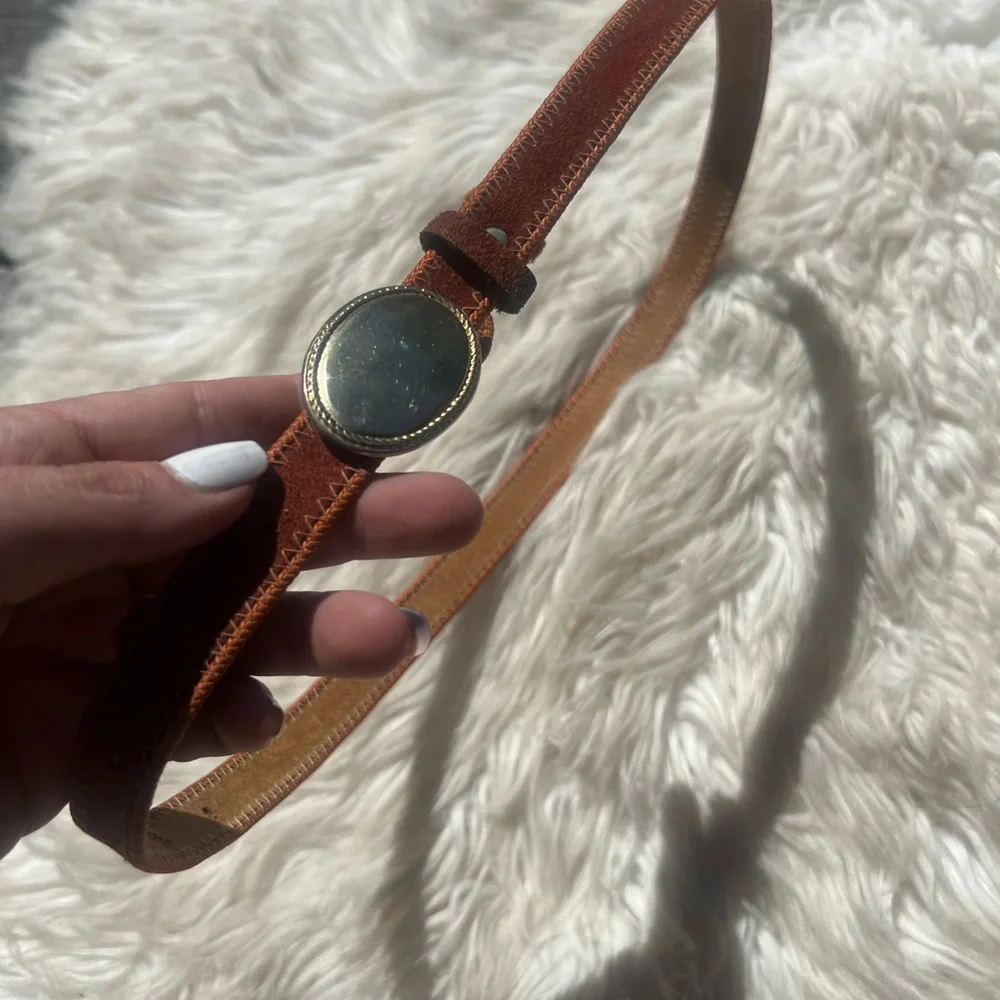 Elegant Brown Red Genuine Leather Suede Silver Clasp Women's Belt - Picture 10 of 11